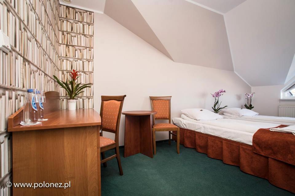 Hotel Polonez W Rymaniu Camera foto
